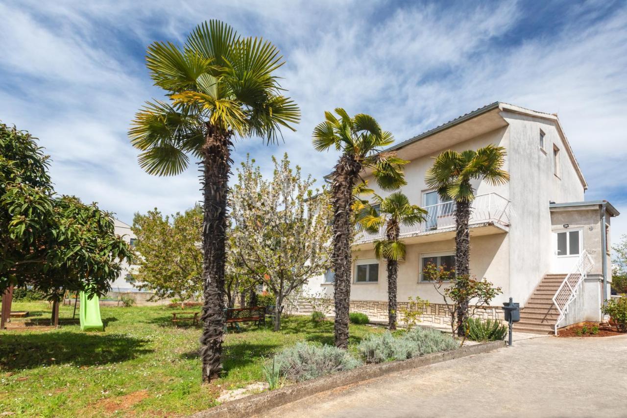 Apartments Villa Pavle روفينج المظهر الخارجي الصورة